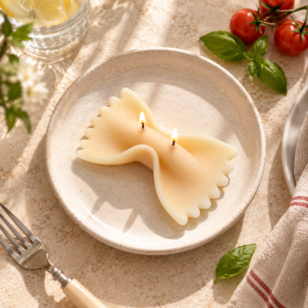 Farfalle Bow-Tie Pasta Candle – Vanilla-Scented Soy Wax Gift