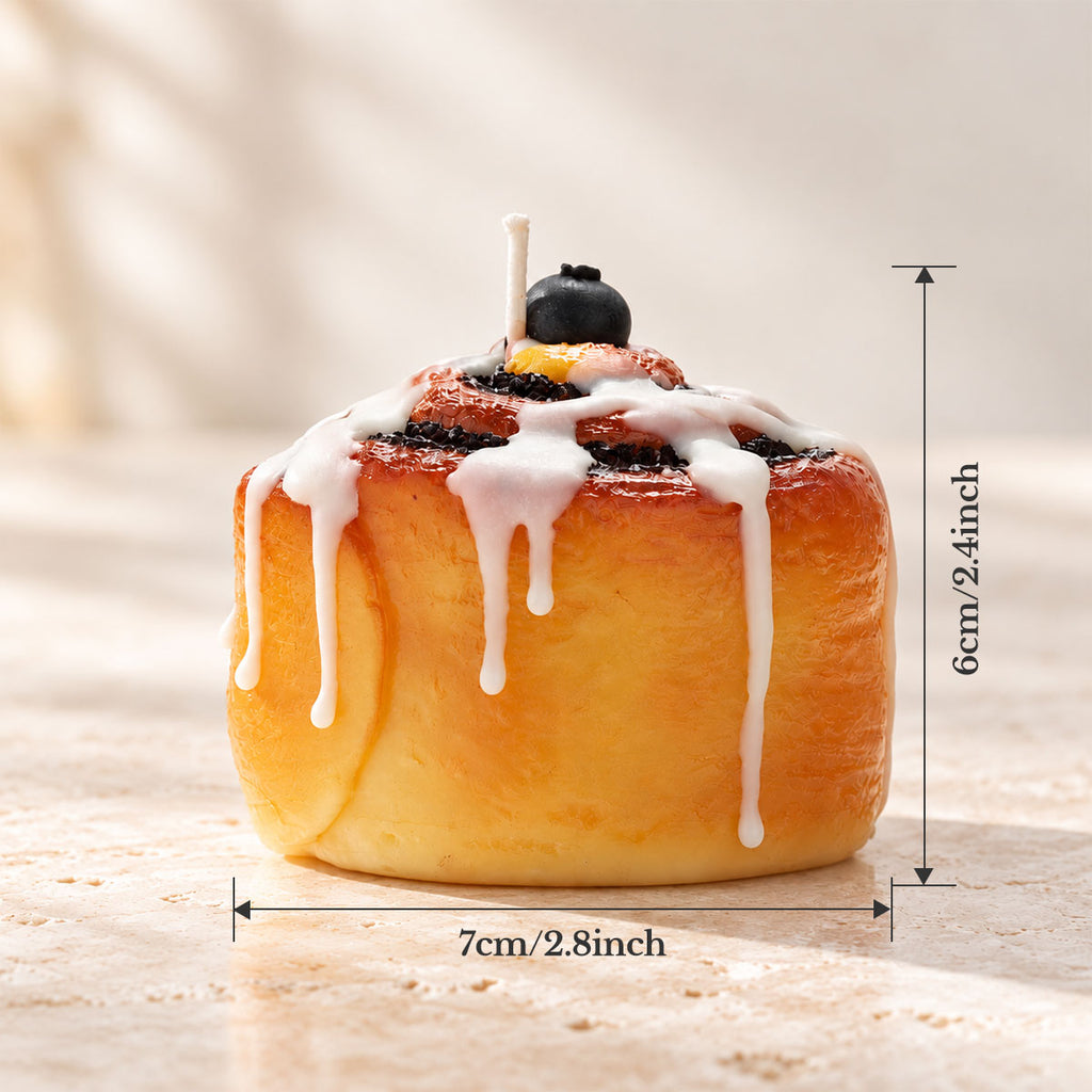 Realistic Cinnamon Roll Dessert Candle – Cinnamon & Clove Soy Candle