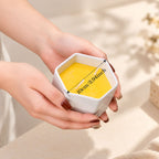 Honey Bee & Daisy Beeswax Candle – Honey Milk & Vanilla Scent